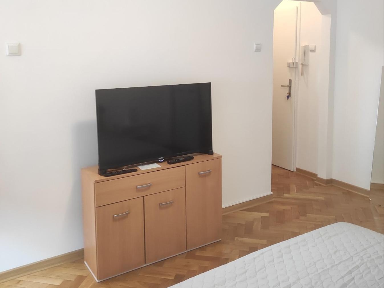 Apartman Nicolas Белград Экстерьер фото